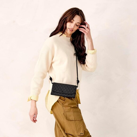 Premium Cotton Wildwood Wallet Crossbody - Picture 6 of 9